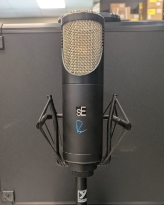Store Special Product - sE Electronics - SE-RNT