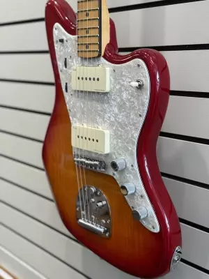 Store Special Product - Fender American Ultra Jazzmaster