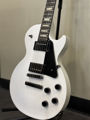 Store Special Product - Gibson Les Paul Modern Studio Worn White