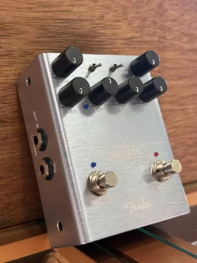 Store Special Product - Fender Tre-Verb Pedal