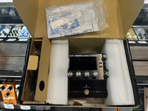 Store Special Product - BOSS - GT1000CORE