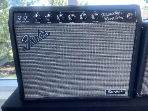 Store Special Product - Fender - 227-4400-000