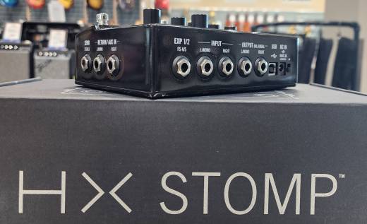 Store Special Product - Line 6  - HX Stomp Multi-Effects Processor - Black