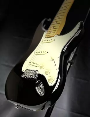Store Special Product - Fender - American Professional II Stratocaster, Maple Fingerboard - Black