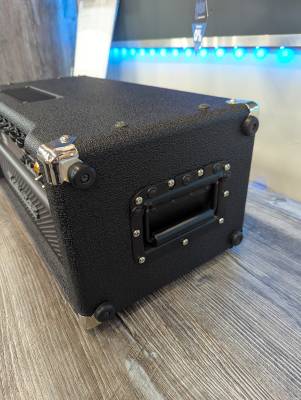 Store Special Product - Traynor - YBA200-2