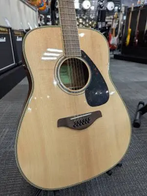 Store Special Product - Yamaha - FG820-12