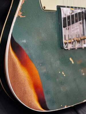 Store Special Product - Fender Custom Shop - 923-2000-933
