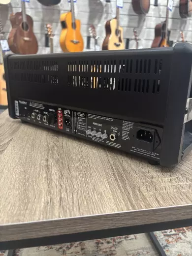 Store Special Product - Hughes & Kettner - GM40DH