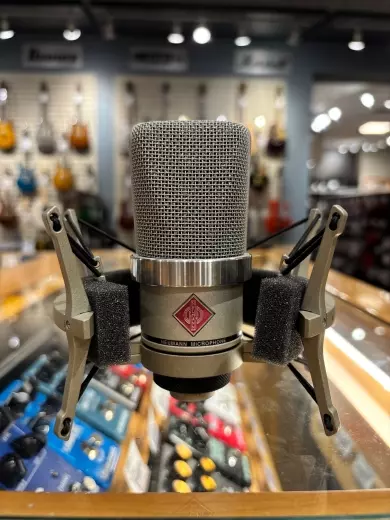 Store Special Product - Neumann - TLM 102 STUDIO