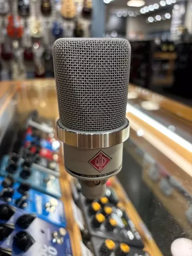 Store Special Product - Neumann - TLM 102 STUDIO