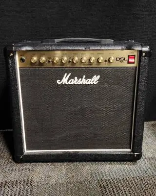 Store Special Product - Marshall - DSL15C