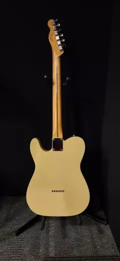 Store Special Product - Fender - 014-9042-368