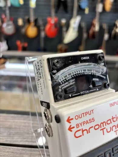 Store Special Product - BOSS - Chromatic Tuner