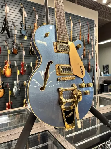 Store Special Product - Gretsch Guitars - G5655TG Electromatic Center Block Jr. Single-Cut with Bigsby and Gold Hardware, Laurel Fingerboard - Azure Metallic