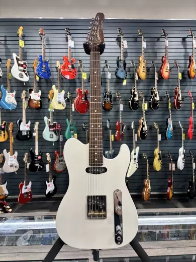 Store Special Product - Godin Guitars - Stadium HT Trans White RN