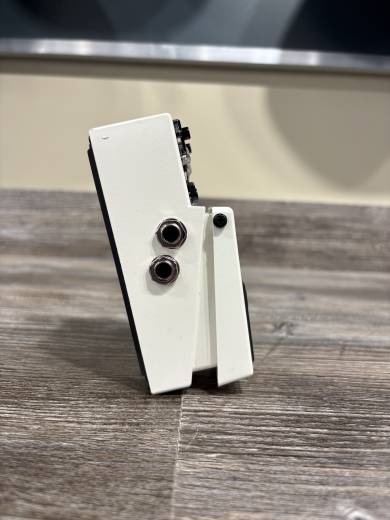 Store Special Product - BOSS - TU-3 Chromatic Tuner