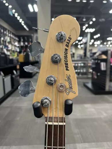 Store Special Product - Fender - American Performer Precision Bass, Rosewood Fingerboard - 3 Tone Sunburst