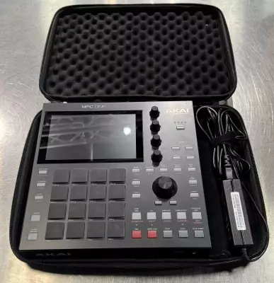 Store Special Product - Akai - MPC ONE