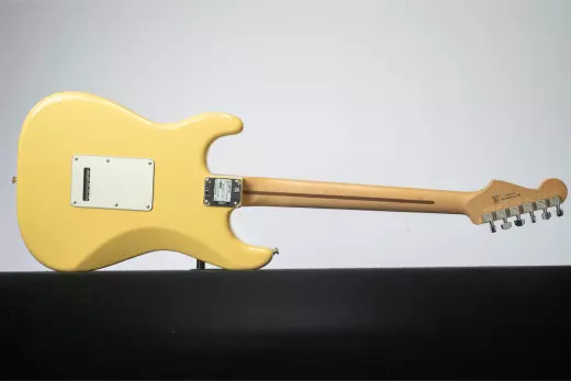 Store Special Product - Fender - Player Strat