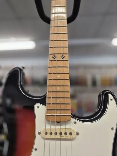 Store Special Product - Fender Steve Lacy Strat