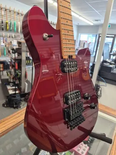 Store Special Product - EVH - Wolfgang Standard Stryker Red