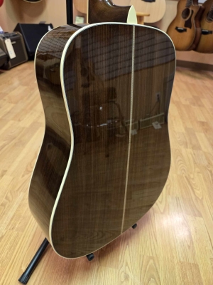 Store Special Product - Martin Guitars - D-41 V18
