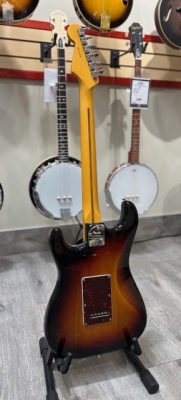Store Special Product - FENDER AM PRO II STRAT RW 3TSB