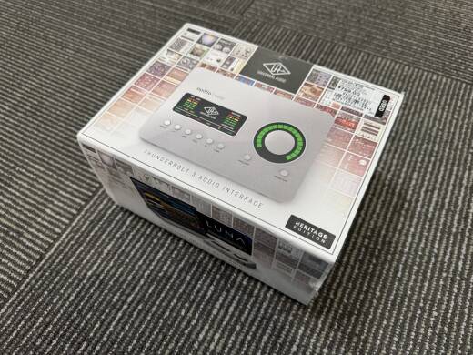 Store Special Product - UA Apollo Solo Heritage Edition (Thunderbolt)