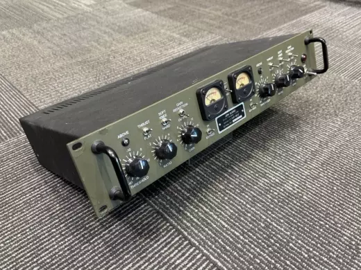 Store Special Product - JDK Audio R22-JDK Dual Channel Compressor