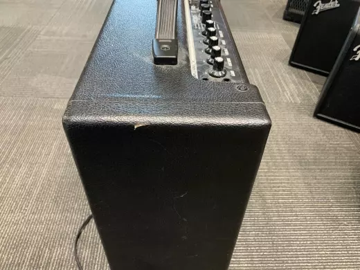 Store Special Product - Fender - 230-0200