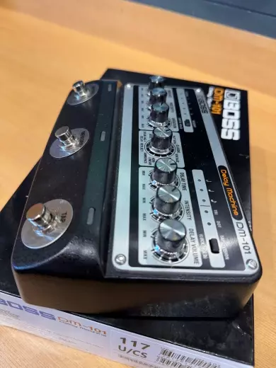 Store Special Product - BOSS - DM-101