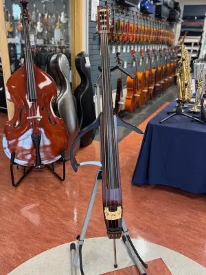 Store Special Product - Yamaha - SLB200