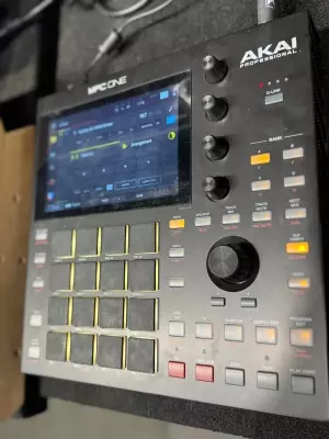 Store Special Product - Akai - MPC ONE