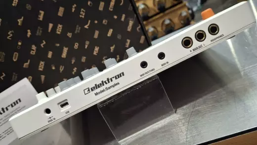 Store Special Product - Elektron - MODEL:SAMPLES