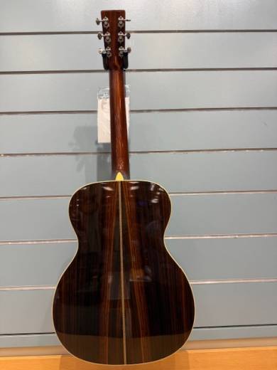 Store Special Product - Martin Guitars - 000-28EC