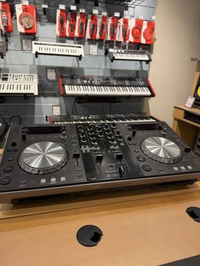 Store Special Product - Pioneer - XDJ-R1