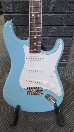 Store Special Product - Fender Eric Johnson Stratocaster - Rosewood Fingerboard - Tropical Turquoise