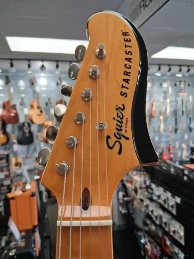 Store Special Product - SQUIER CLASSIC VIBE STARCASTER MN 3TSB