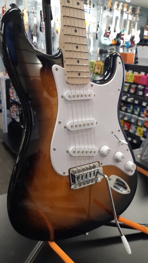 Store Special Product - SQUIER SONIC STRAT MN WPG 2TS