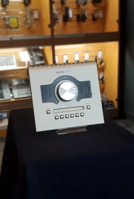 Store Special Product - Universal Audio - UA-APLTWDU/HE