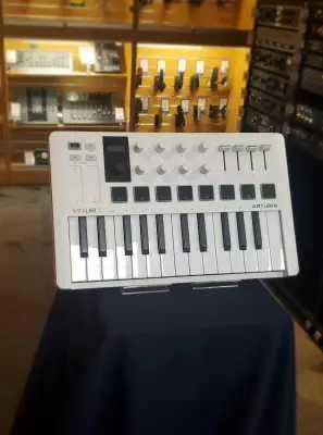 Store Special Product - Arturia - MINILAB 3 WH