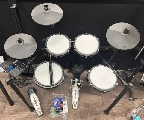 Store Special Product - Alesis - NITROMAXKITXUS