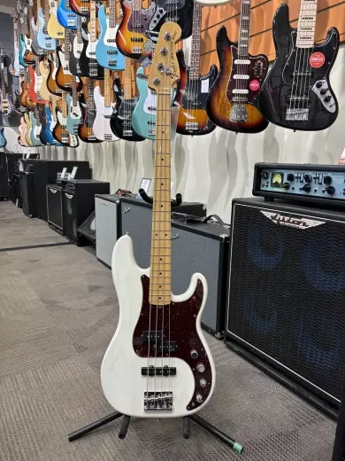 Store Special Product - Fender - 19-4072-701