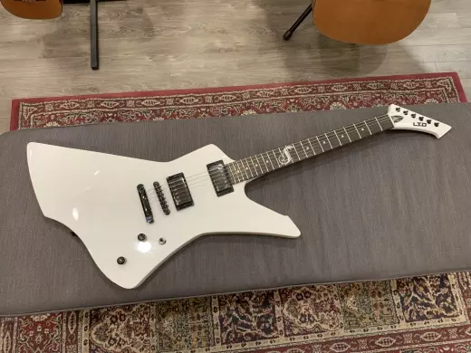 Store Special Product - ESP Guitars - LSNAKEBYTESW