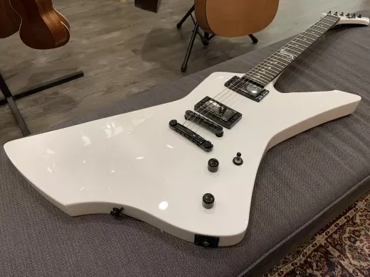 Store Special Product - ESP Guitars - LSNAKEBYTESW