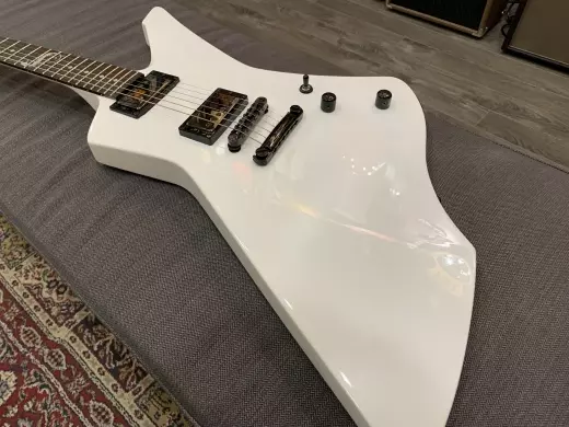 Store Special Product - ESP Guitars - LSNAKEBYTESW