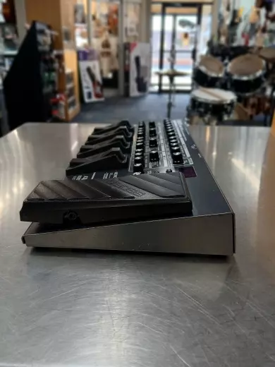 Store Special Product - BOSS - ME-80