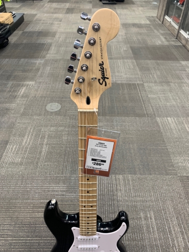 Store Special Product - Squier - Sonic Stratocaster, Maple Fingerboard - Black