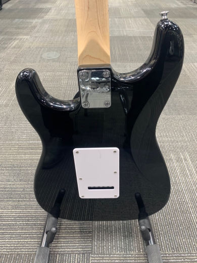 Store Special Product - Squier - Sonic Stratocaster, Maple Fingerboard - Black