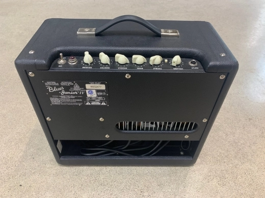 Store Special Product - Fender - Blues Junior IV 15W 1x12 Tube Combo Amp - Black